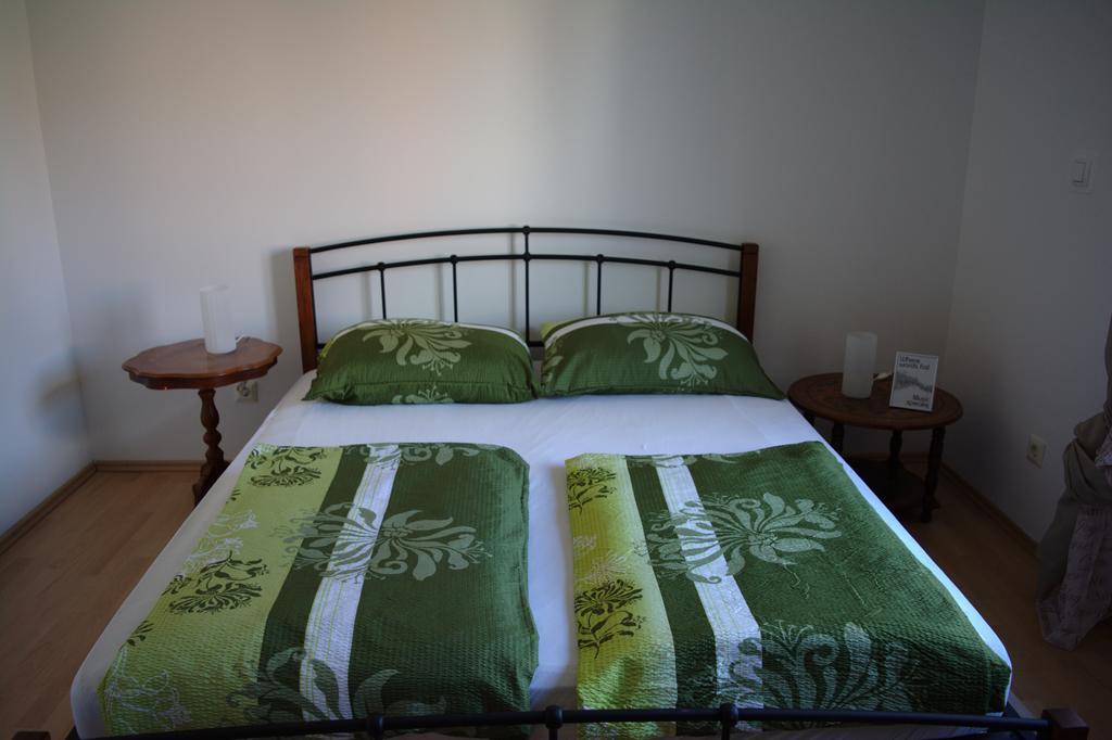 Apartments Place4you Bjelovar Extérieur photo